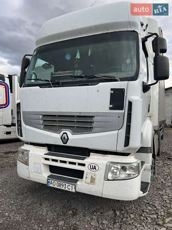 Тягач Renault Premium 2006 в Ужгороді