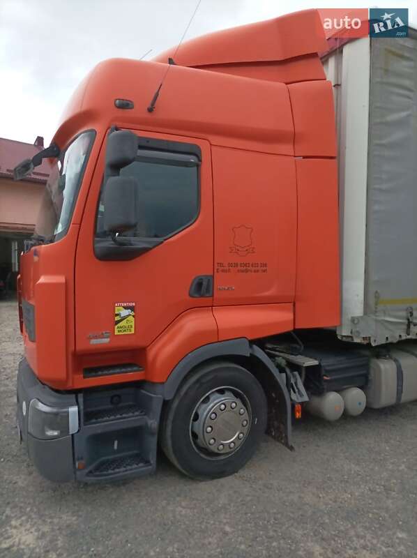 Тягач Renault Premium 2012 в Новояворівську
