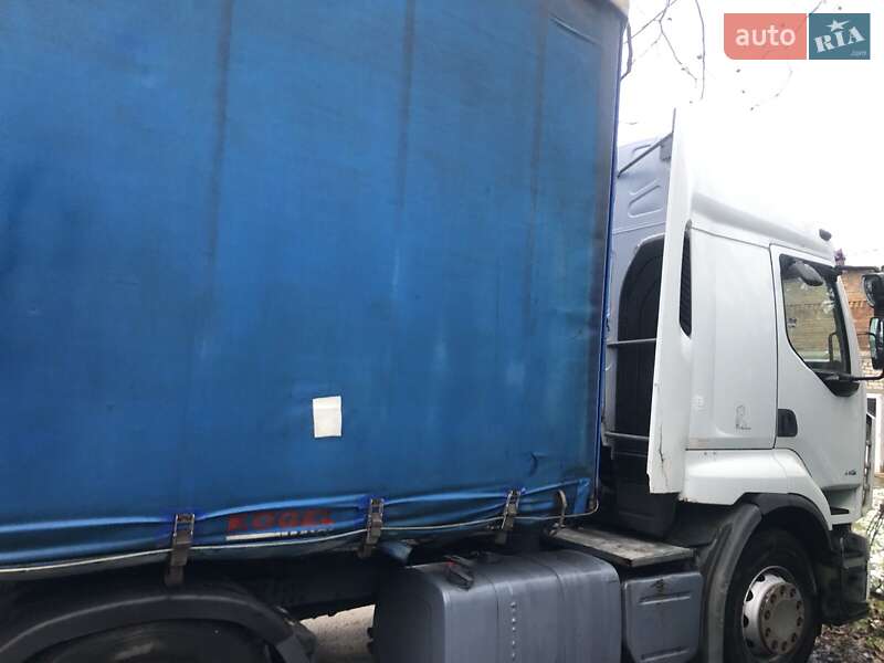 Тягач Renault Premium 2006 в Днепре