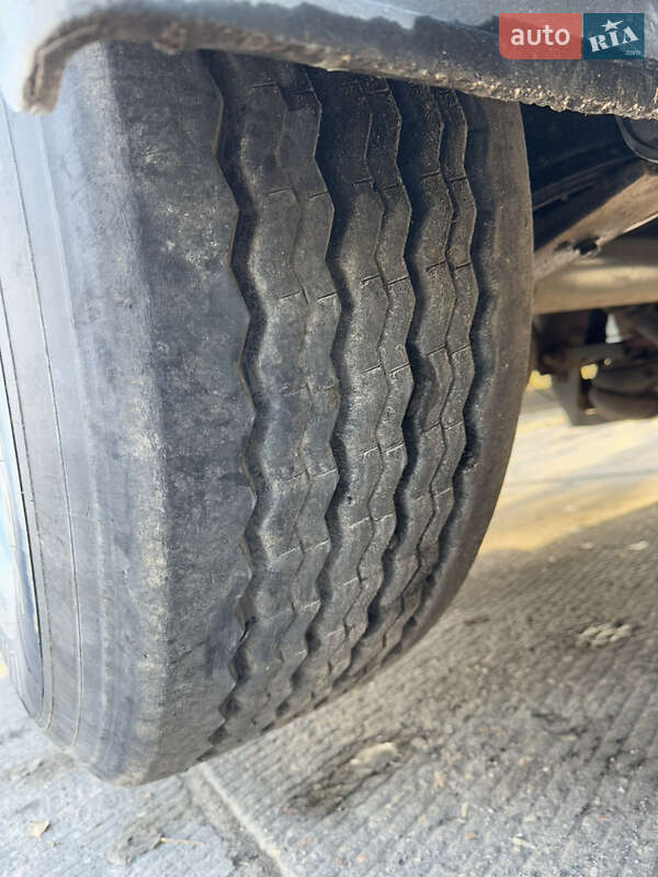 Тягач Renault Premium 2012 в Львове