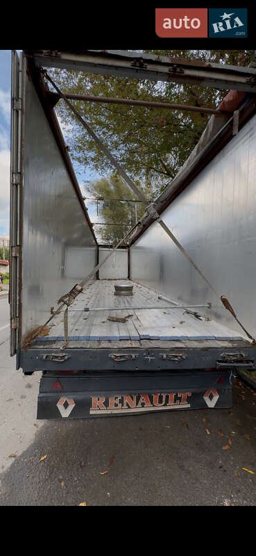 Тягач Renault Premium 2012 в Львове