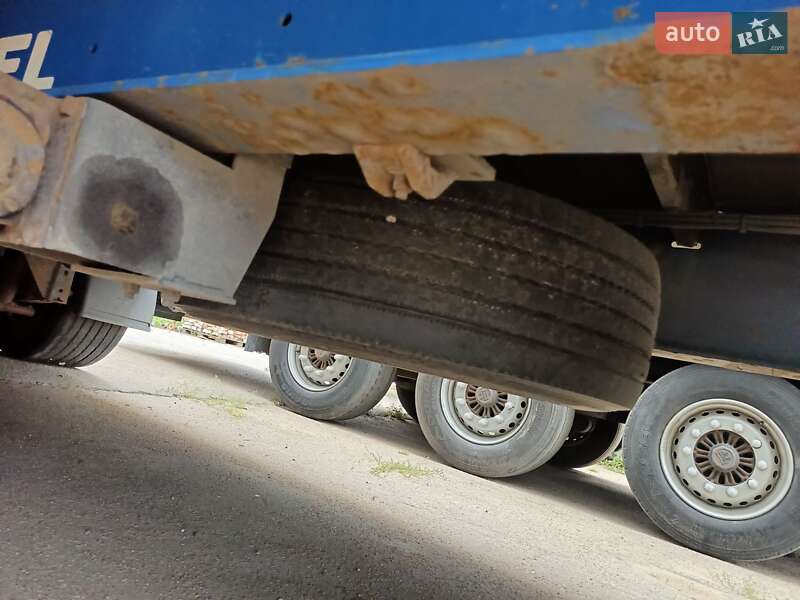 Тягач Renault Premium 2011 в Черкасах