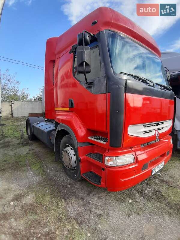Тягач Renault Premium 2004 в Первомайске