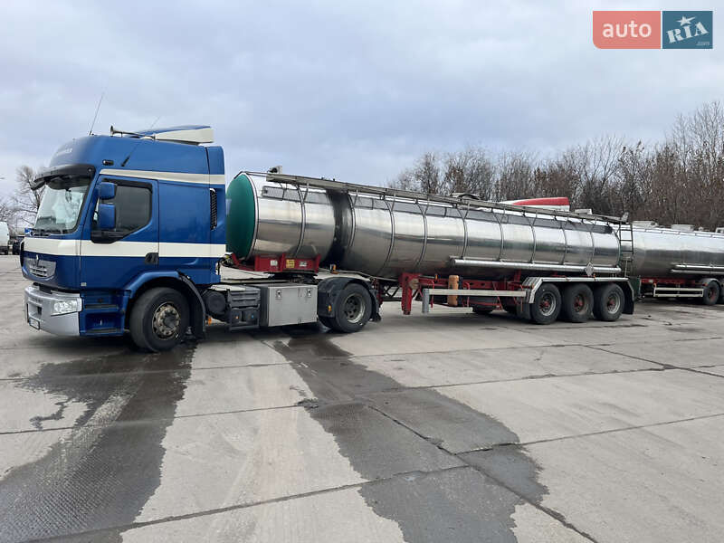 Тягач Renault Premium 2010 в Полтаві