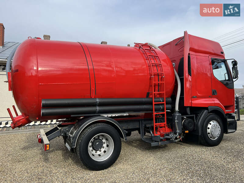 Машина ассенизатор (вакуумная) Renault Premium 2001 в Черновцах