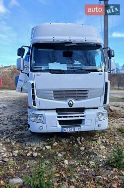 Тягач Renault Premium 2013 в Вигоді