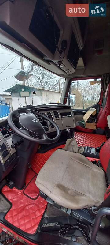 Тягач Renault Premium 2007 в Буську