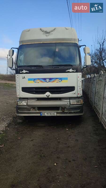 Для перевозки животных Renault Premium 1999 в Черкассах