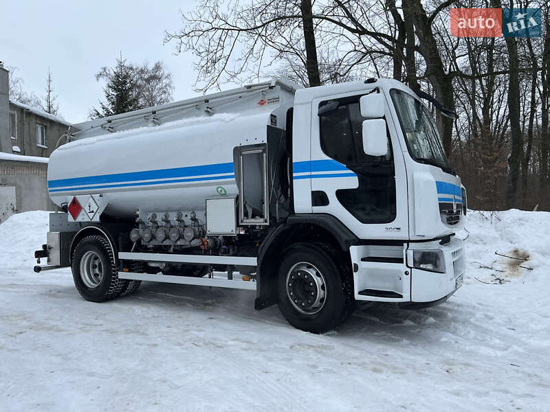 Бензовоз Renault Premium 2013 в Тернополі