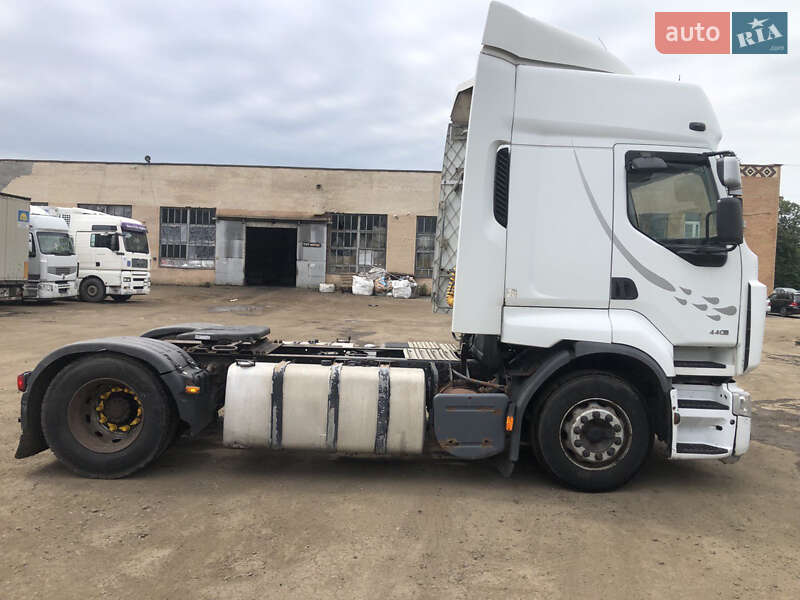 Тягач Renault Premium 2006 в Хмельницком