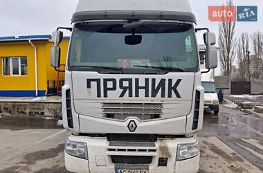 Тягач Renault Premium 2011 в Умані