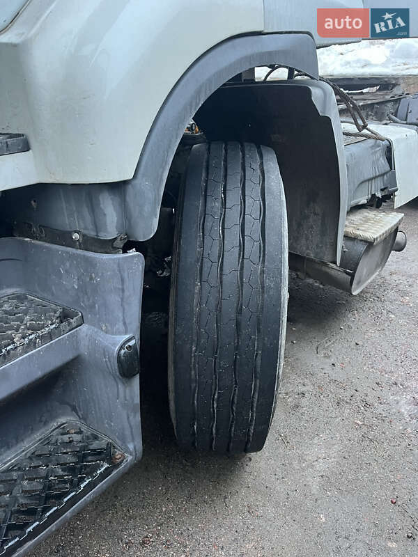 Тягач Renault Premium 2005 в Киеве