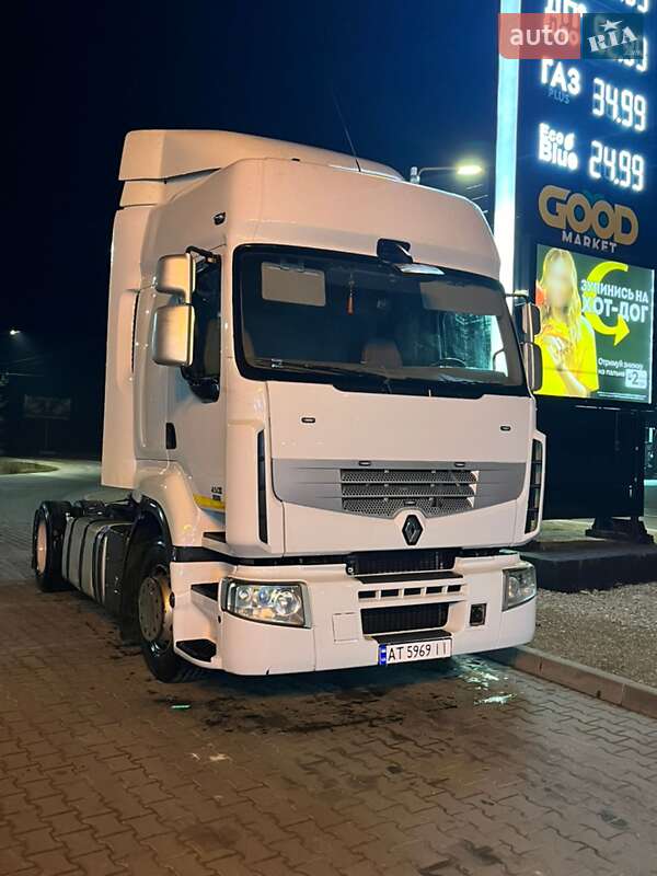 Тягач Renault Premium 2008 в Надвірній