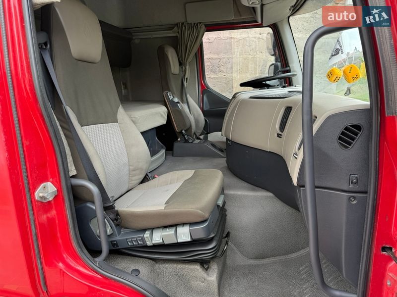 Тягач Renault Premium 2010 в Вишневце