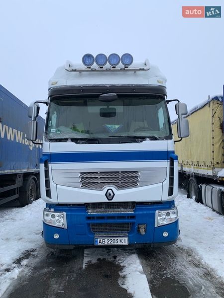 Тягач Renault Premium 2010 в Немирове