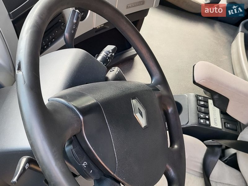 Тягач Renault Premium 2009 в Нежине