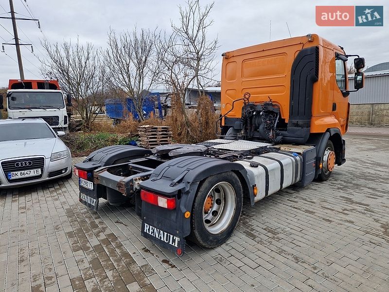 Тягач Renault Premium 2010 в Ровно