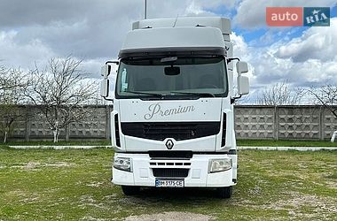 Тягач Renault Premium 2011 в Києві