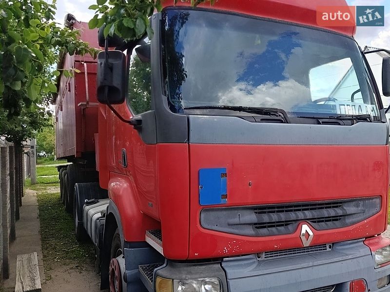 Самосвал Renault Premium 2000 в Прилуках
