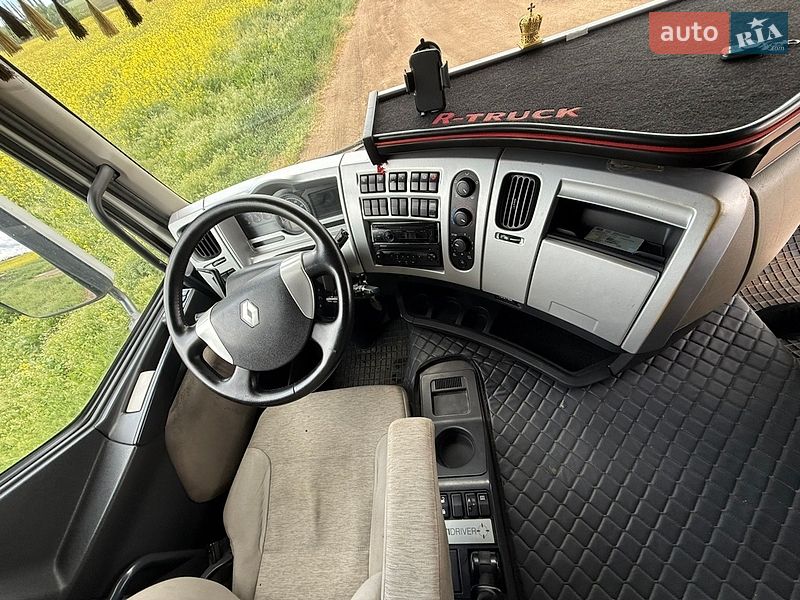 Тягач Renault Premium 2008 в Бобринце