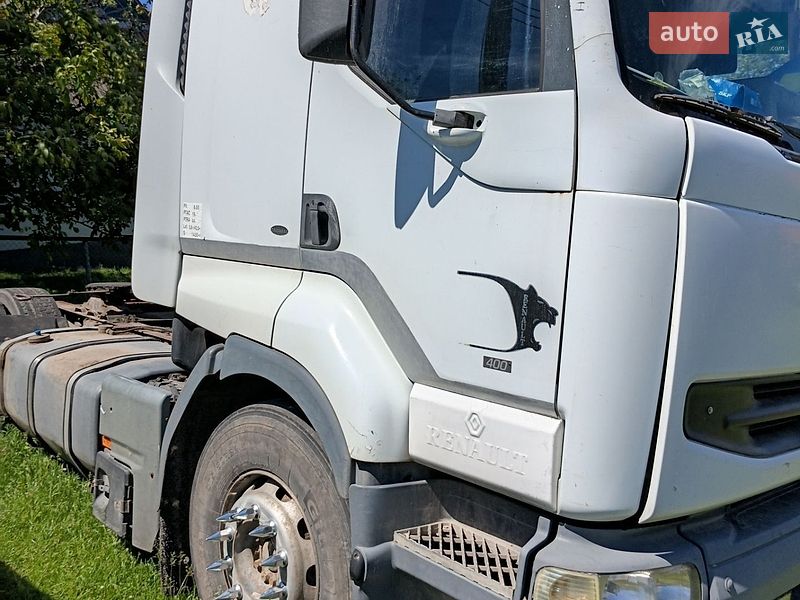 Тягач Renault Premium 1999 в Шумске