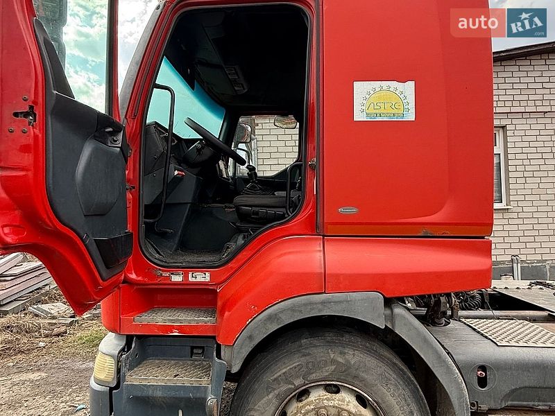 Тягач Renault Premium 2000 в Житомире