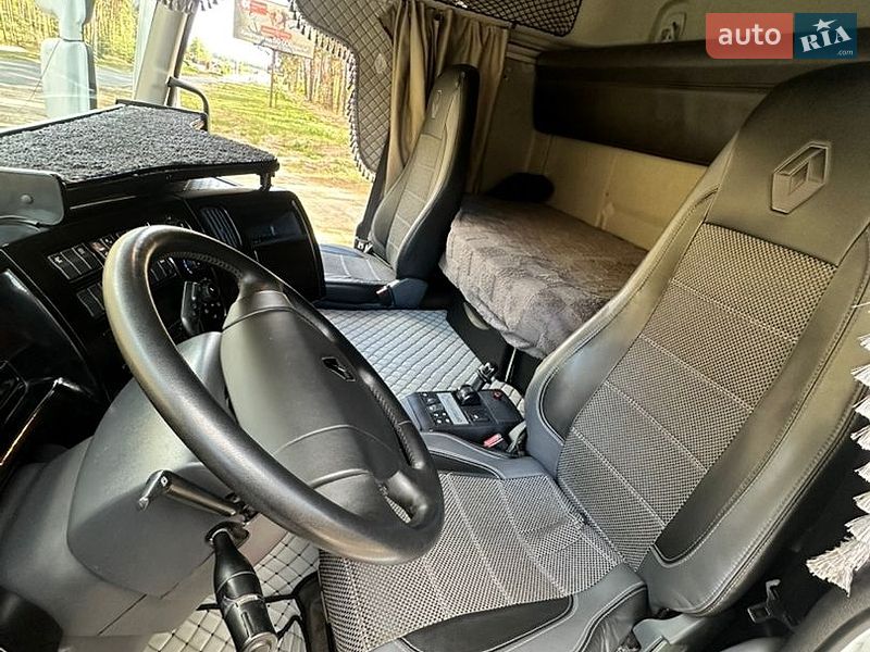 Тягач Renault Premium 2010 в Киеве