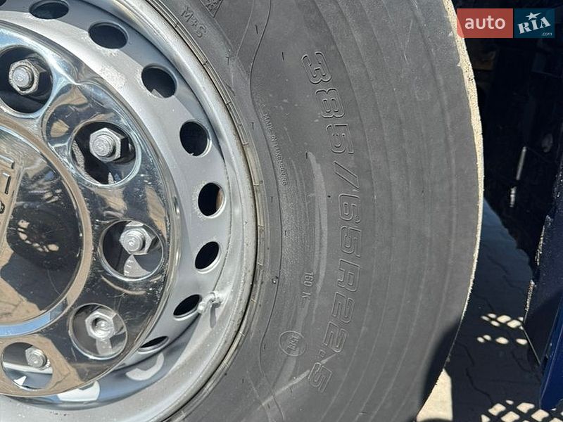 Тягач Renault Premium 2007 в Долине