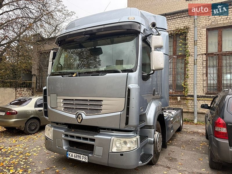 Renault Premium 2012
