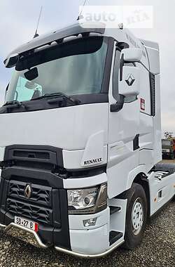 Тягач Renault Range T/T-Series  2015 в Іршаві