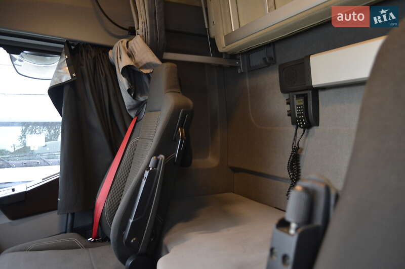 Тягач Renault Range T/T-Series  2016 в Хусті