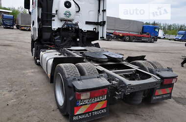 Тягач Renault Range T/T-Series  2015 в 