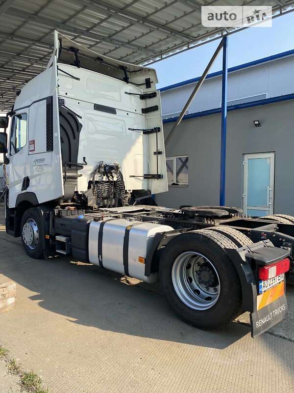 Тягач Renault Range T/T-Series  2014 в Ужгороді