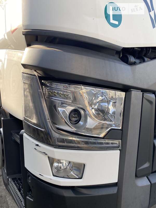 Тягач Renault Range T/T-Series  2014 в Ужгороді