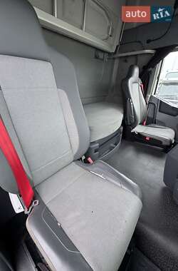 Тягач Renault Range T/T-Series  2016 в 