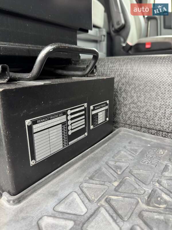 Тягач Renault Range T/T-Series  2016 в Владимире