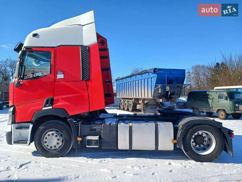 Тягач Renault Range T/T-Series  2015 в Луцьку