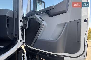 Тягач Renault Range T/T-Series  2016 в 