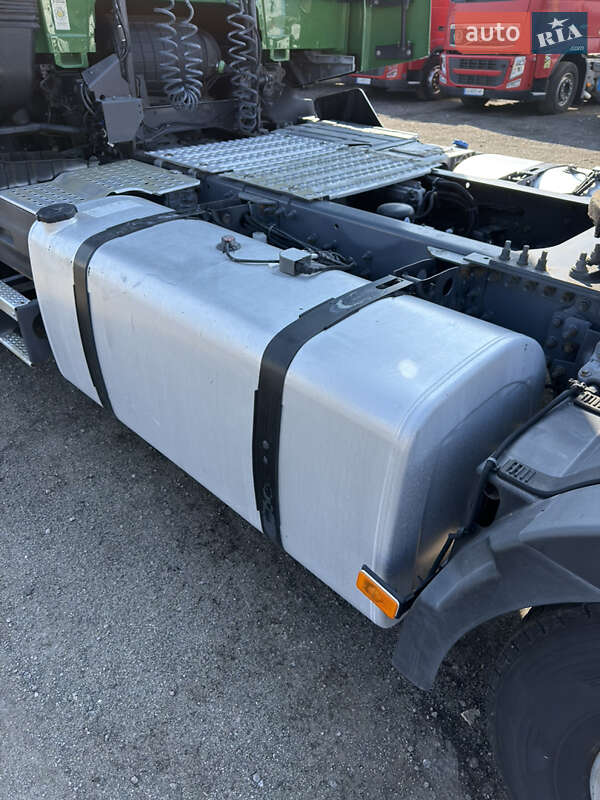 Тягач Renault Range T/T-Series  2015 в Киеве
