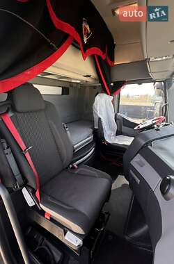 Тягач Renault Range T/T-Series  2013 в 