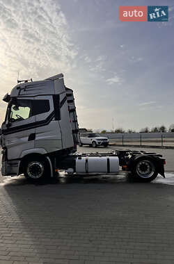 Тягач Renault Range T/T-Series  2017 в 