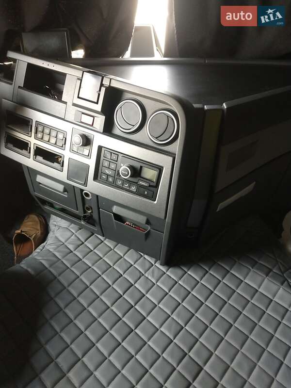 Тягач Renault Range T/T-Series  2016 в Рівному