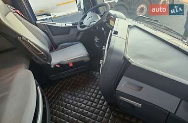 Тягач Renault Range T/T-Series  2015 в 