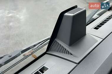 Контейнеровоз Renault Range T/T-Series  2021 в 