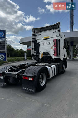 Тягач Renault Range T/T-Series  2015 в 