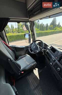 Тягач Renault Range T/T-Series  2015 в 