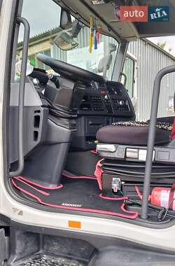 Тягач Renault Range T/T-Series  2015 в 