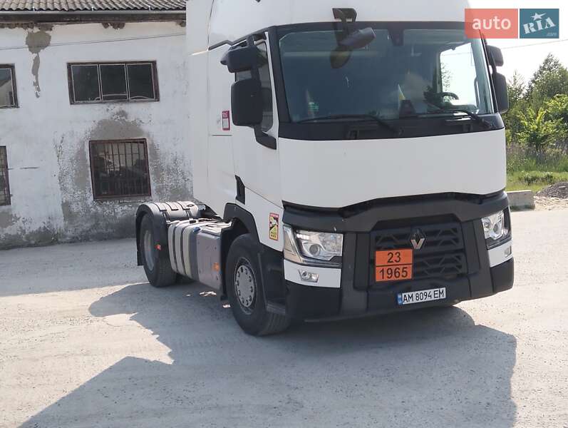 Тягач Renault Range T/T-Series  2016 в Житомирі