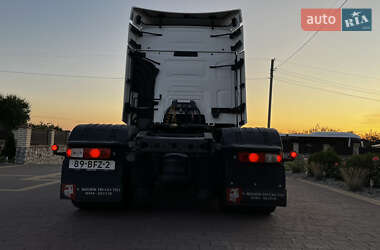 Тягач Renault Range T/T-Series  2015 в 