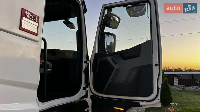 Тягач Renault Range T/T-Series  2015 в Тернополі